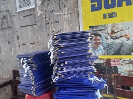 Dịch Vụ Đóng Bìa Mạ Vàng Chuẩn Đẹp, Sang Trọng Tại Photocopy Minh Ngọc