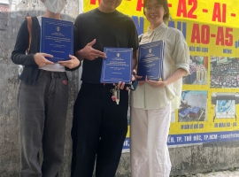 Nhận làm bìa mạ nhũ vàng giá sinh viên tại Thủ Đức 