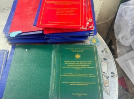 đóng bìa khóa luận tốt nghiệp - làm bìa mạ vàng nhanh lấy liền
