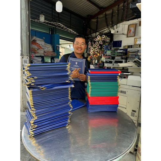 Dịch Vụ Làm Mẫu Bìa Nhũ Vàng & Photocopy Luận Văn Đúng Chuẩn Trường Đại Học