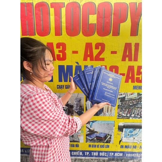 Nhận làm bìa mạ vàng đồ án tốt nghiệp đúng chuẩn từng trường