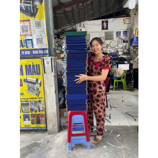 ẦN ĐẶT BÌA MẠ NHŨ VÀNG – IN ẤN LUẬN VĂN CHUẨN ĐẸP