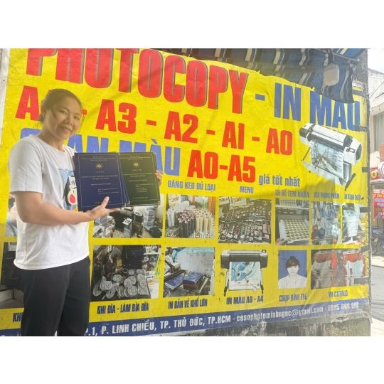 Đóng bìa cứng mạ chữ vàng - tại photocopy Minh Ngọc