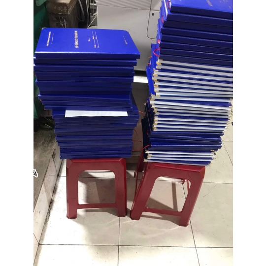 Ưu điểm của bìa mạ vàng