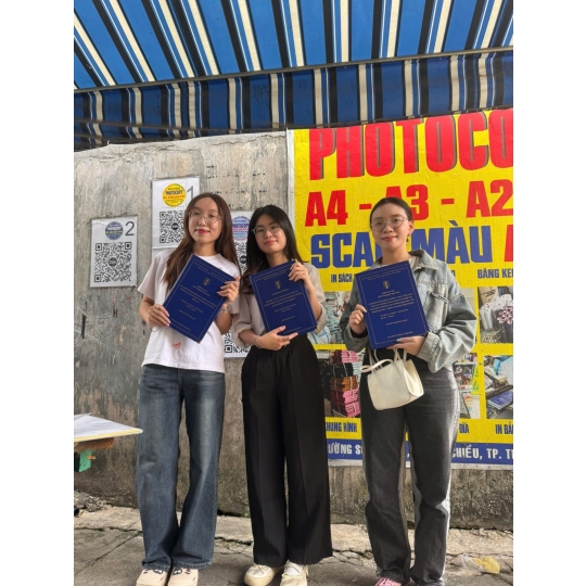 Bìa Mạ Nhũ Vàng Sang Trọng,