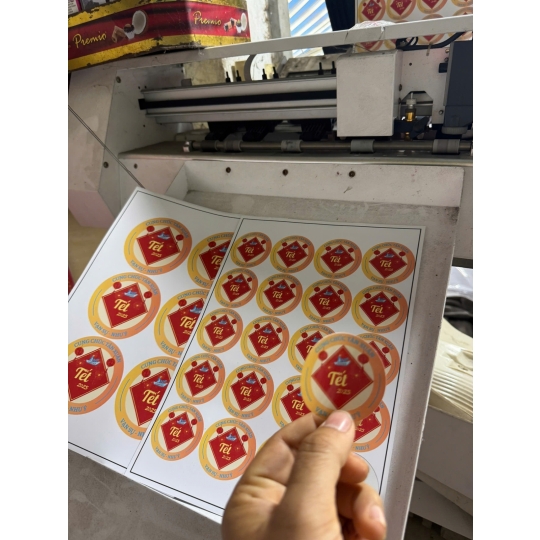 In bế tem nhãn theo yêu cầu  2