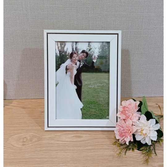 Khung hình giá rẻ 