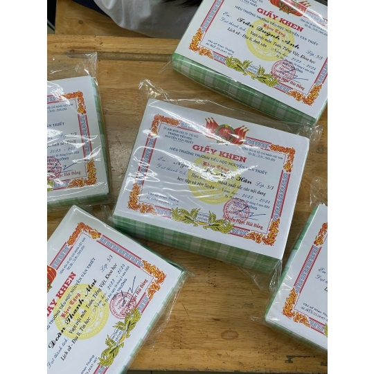 In giấy khen học sinh 