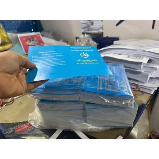 In giấy chứng nhận 2 mặt 