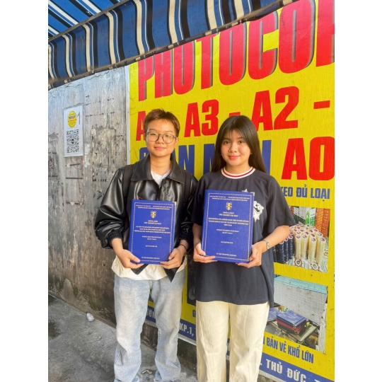 In Bìa Mạ Nhũ Vàng Cho Sinh Viên Năm Cuối - Nhanh, Rẻ, Đẹp tại Photocopy Minh Ngọc!