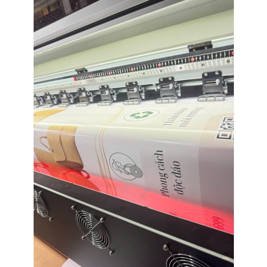 NHẬN IN BẠT QUẢNG CÁO HIFLEX – GIẢI PHÁP TRUYỀN THÔNG HIỆU QUẢ