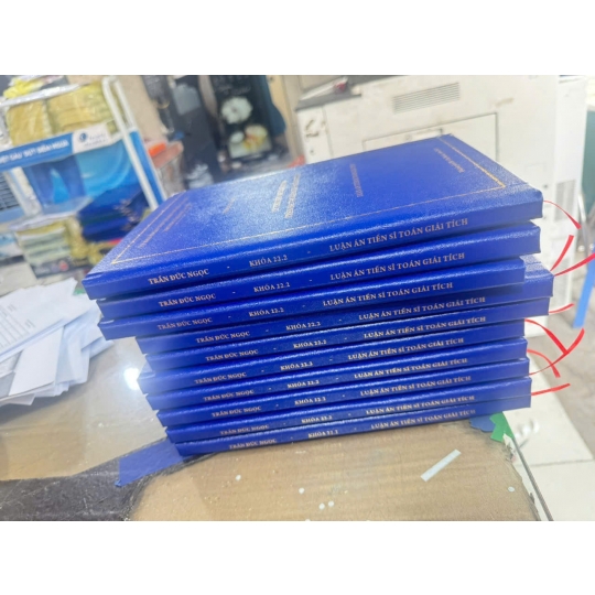 ĐÓNG BÌA KHÓA LUẬN MẠ VÀNG GIÁ SINH VIÊN TẠI THỦ ĐỨC – NHANH, ĐÚNG CHUẨN