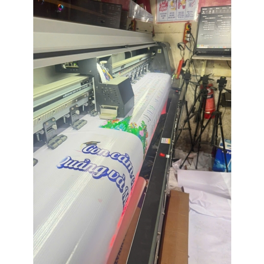 In bạt quảng cáo nhanh chóng