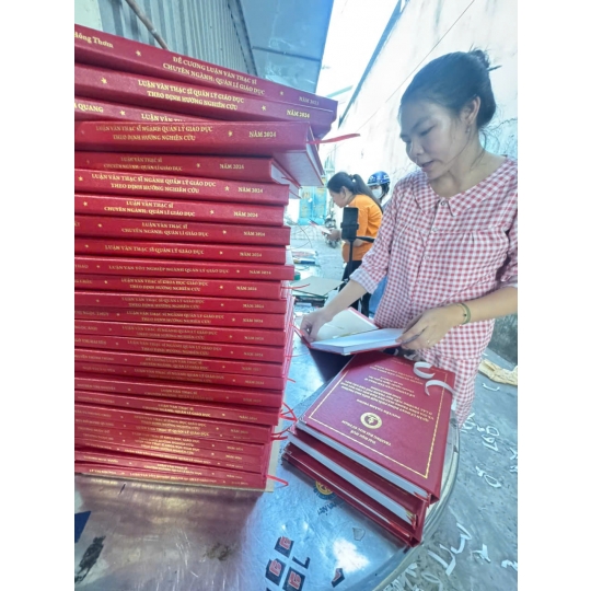 ĐÓNG BÌA NHŨ MẠ VÀNG - LUẬN VĂN CHO SINH VIÊN GIÁ ƯU ĐÃI 