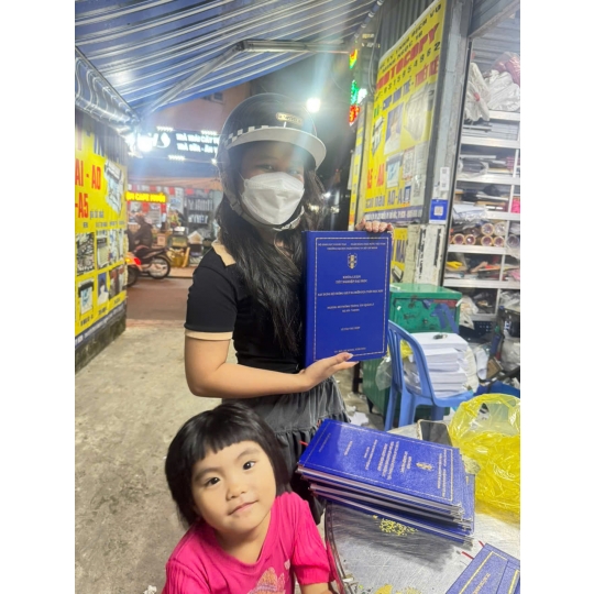 In Bìa Mạ Vàng Giá Rẻ Cho Sinh Viên Tại Thủ Đức - Đại học Sư phạm Kỹ thuật TP.HCM (UTE)