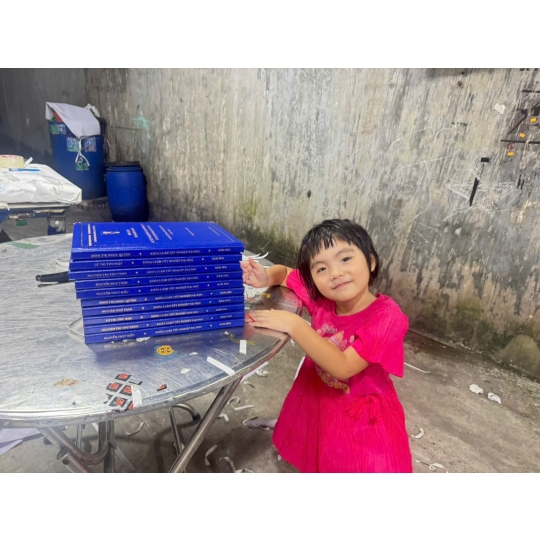 Đóng Bìa Mạ Vàng Luận Văn Giá Tốt Cho Sinh Viên Tại Thủ Đức -  Đại học Ngoại thương TP.HCM Cơ Sở 2 (FTU2)