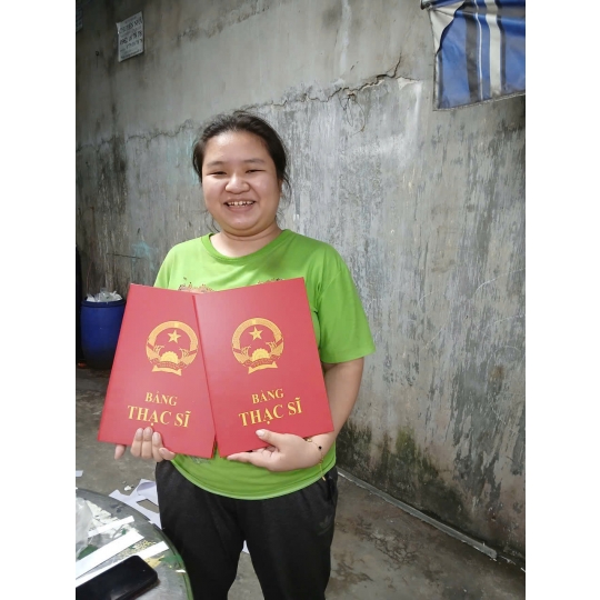 Đóng Bìa Mạ Vàng Luận Văn Đại Học HUTECH Giá Ưu Đãi Tại Thủ Đức