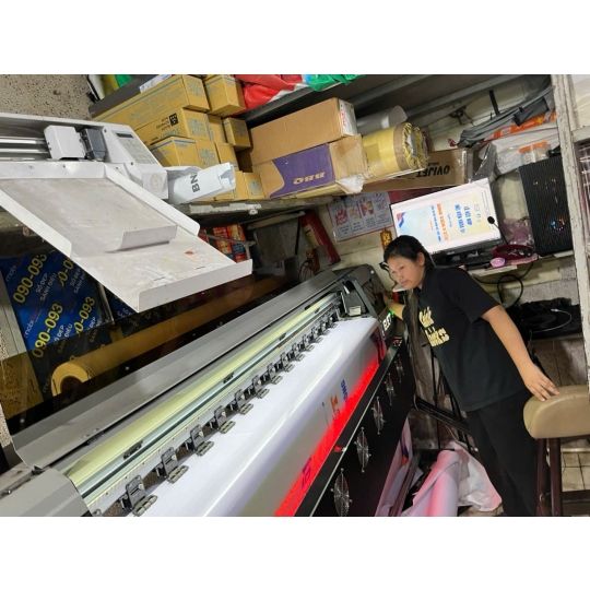 In bạt quảng cáo Thủ Đức – lấy liền – giá tốt. In bạt banner – màu sắc nổi bật – sắc nét. In bạt Hiflex – bền – đẹp – giá rẻ.