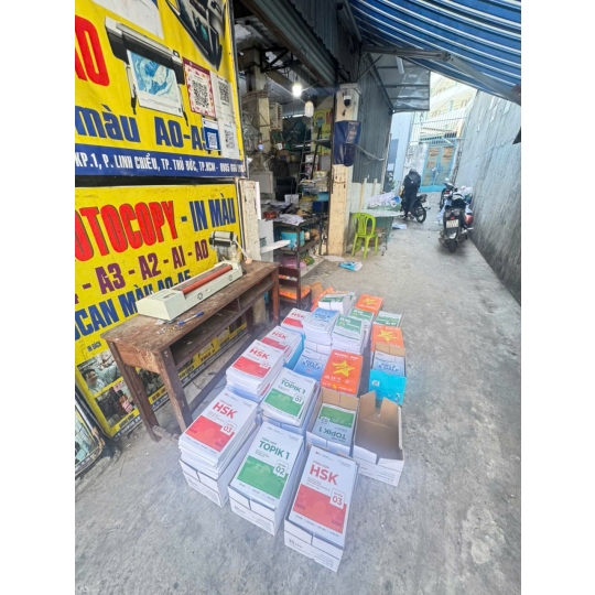 In bạt quảng cáo – giá tốt – lấy liền. In bạt banner – sắc nét – bền đẹp. In bạt ngoài trời – chịu mưa nắng tốt. In bạt giá xưởng – tiết kiệm chi phí.